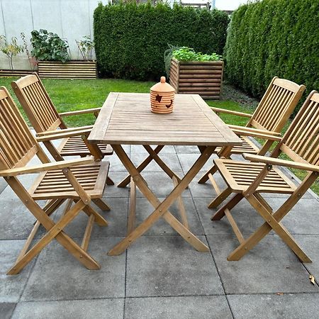 Ferienwohnung Familiengarten Volders エクステリア 写真