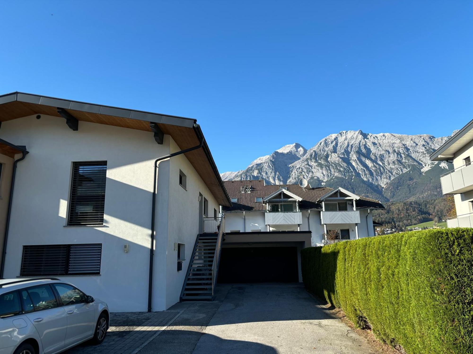 Ferienwohnung Familiengarten Volders エクステリア 写真